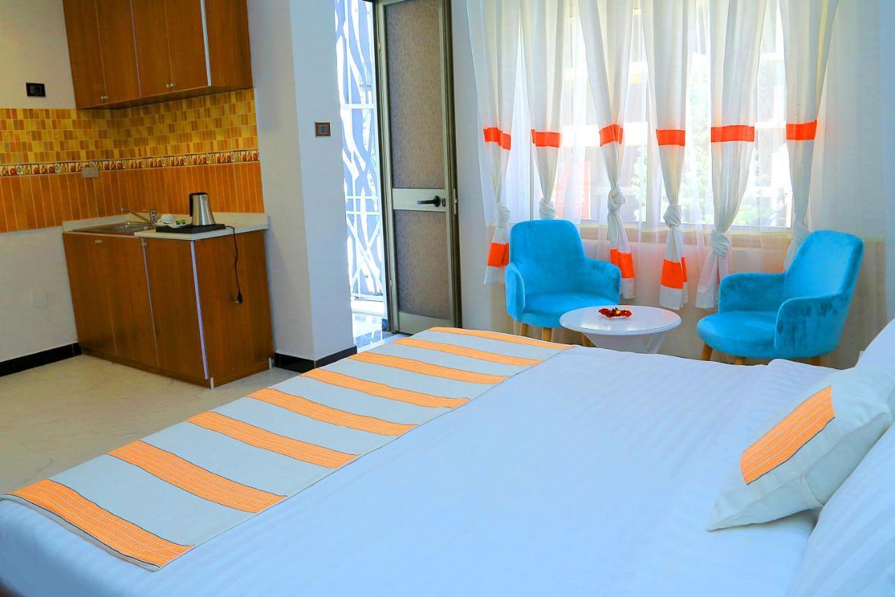 Abat Guest House Addis Abeba Esterno foto