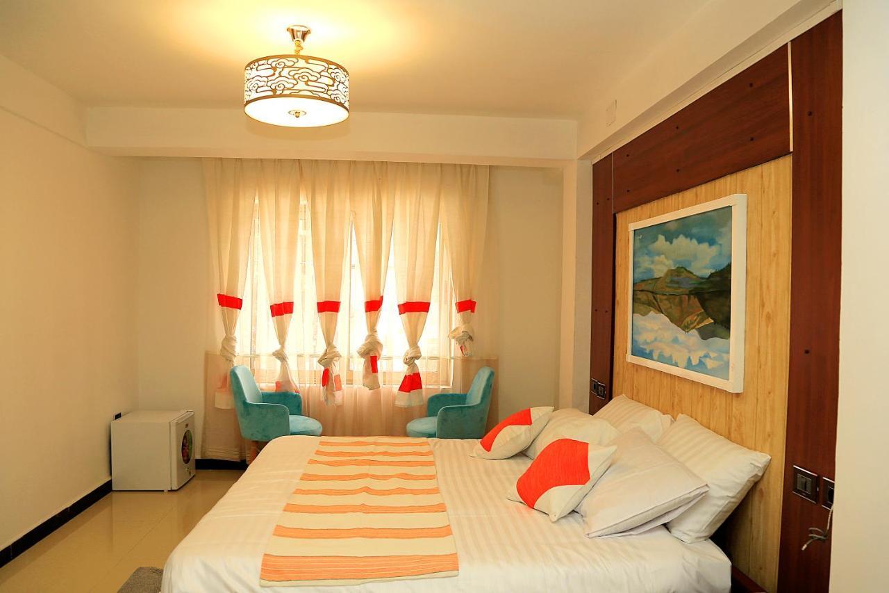 Abat Guest House Addis Abeba Esterno foto