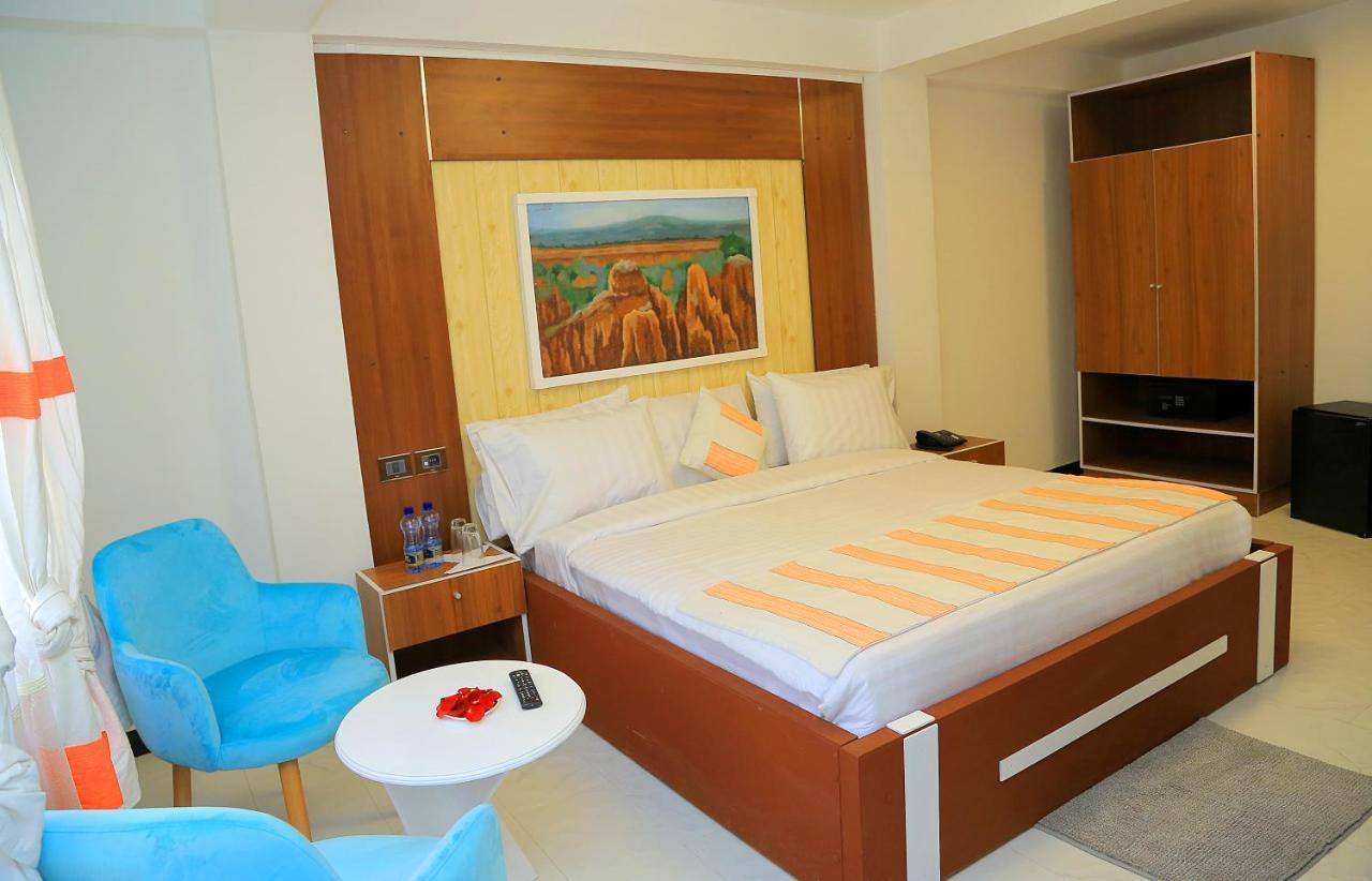 Abat Guest House Addis Abeba Esterno foto