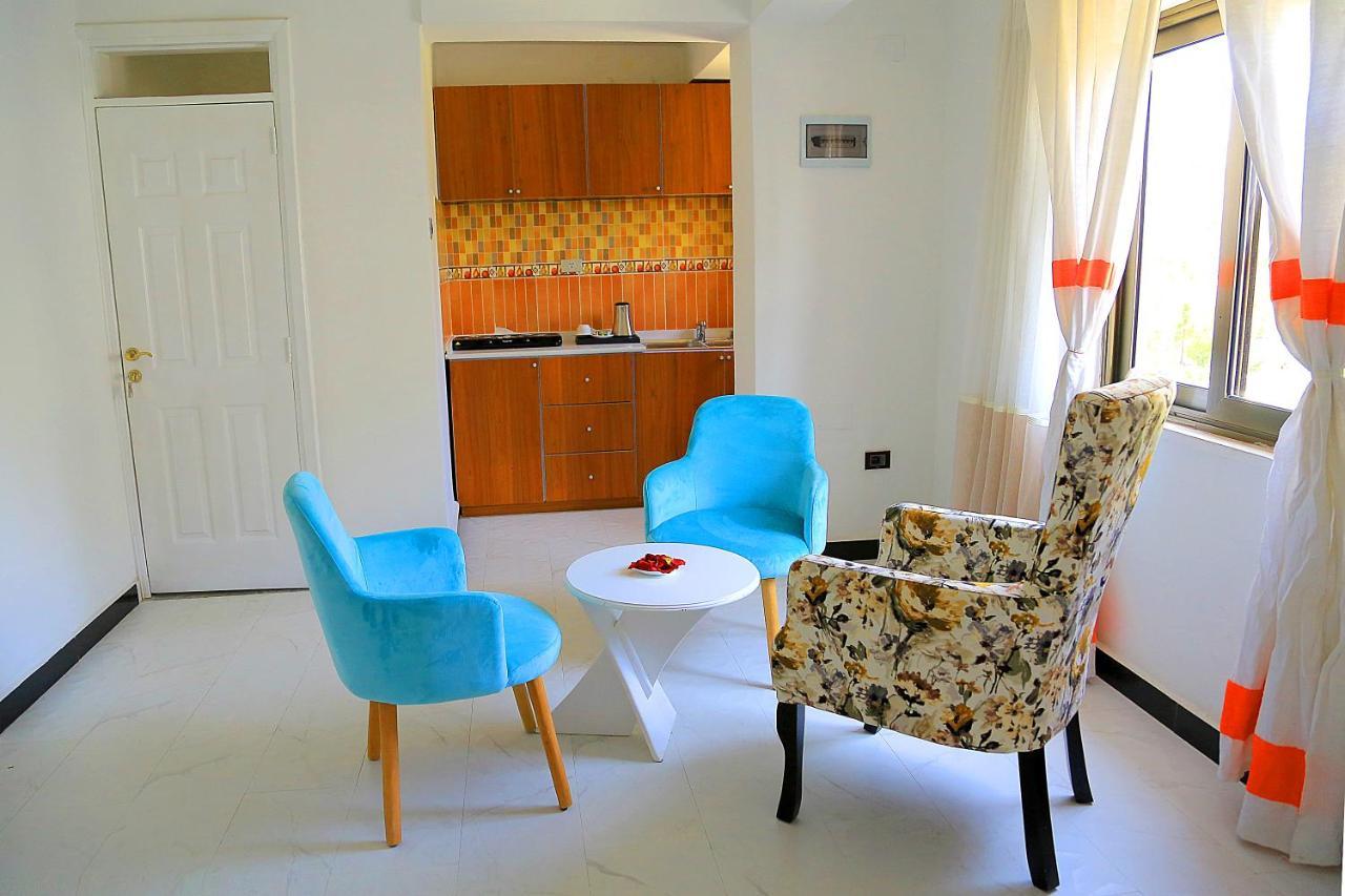 Abat Guest House Addis Abeba Esterno foto