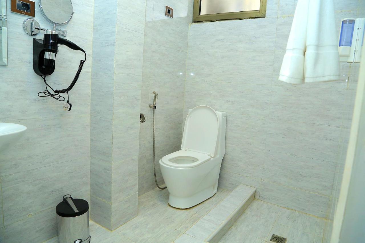 Abat Guest House Addis Abeba Esterno foto