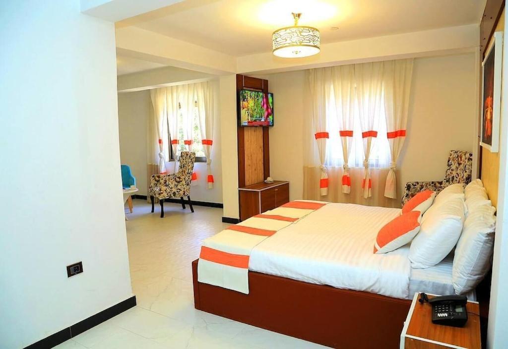 Abat Guest House Addis Abeba Esterno foto